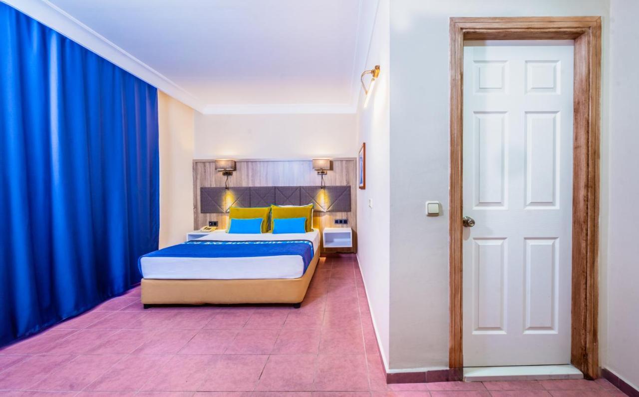 Club Big Blue Suit Hotel Alanya Bagian luar foto